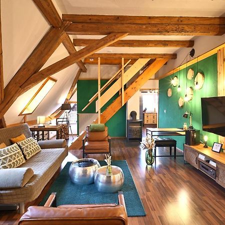 Green Loft Schwarzwald - Dach-Balkon--Musik-Ecke Fluorn-Winzeln Exterior photo